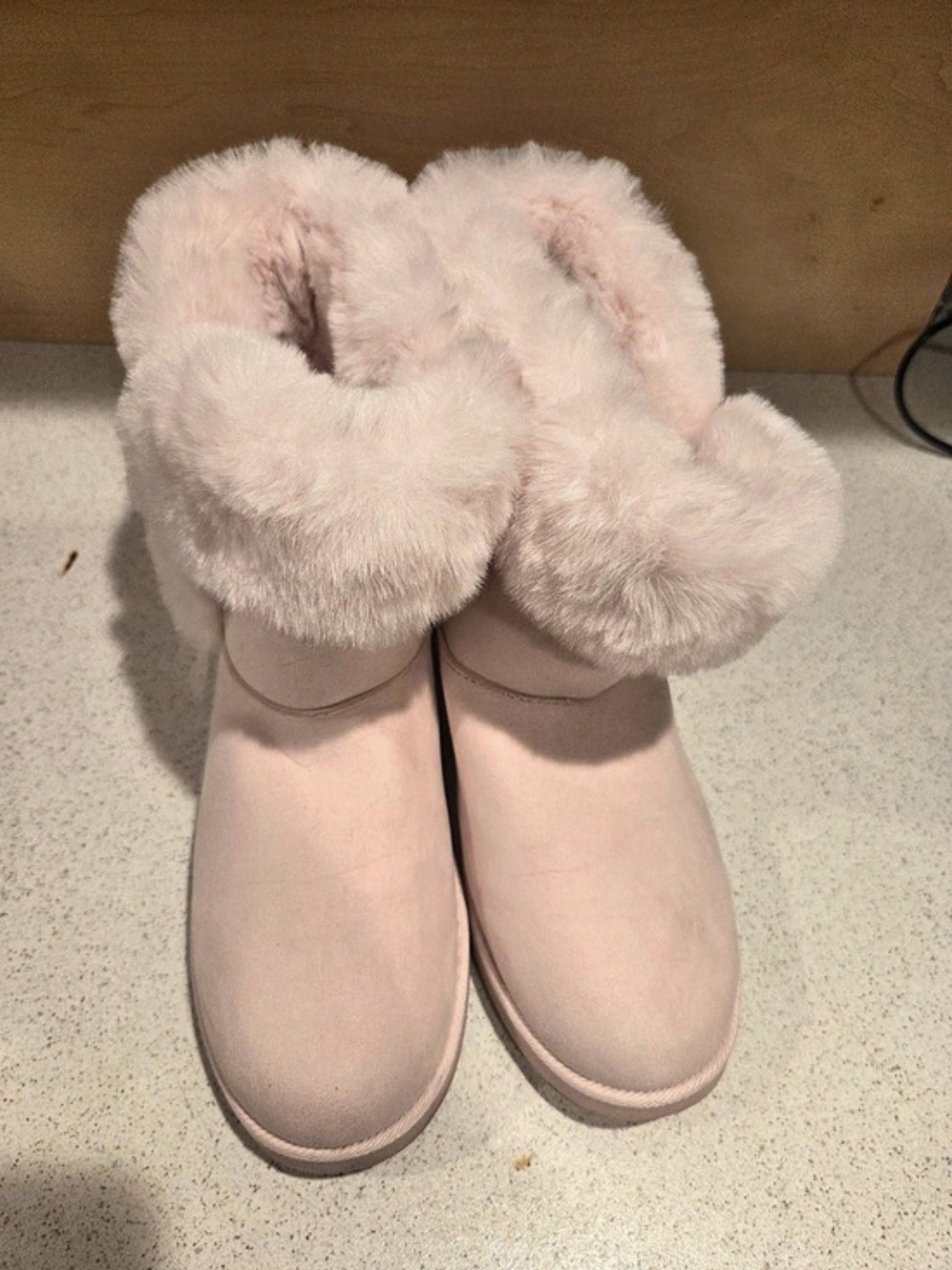 Juicy Couture King Faux Fur Winter Boots Pink Winter Boots NWT
